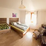 Appartement Gyuemoelcsoeskert Szallashely *